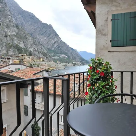 Bella Limone Apartman *