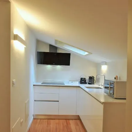 Bella Limone 利莫内-苏尔加达